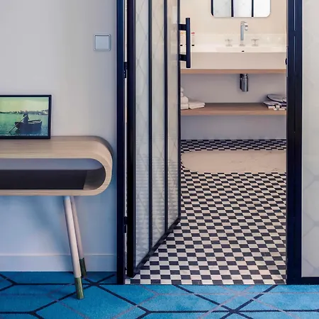 Mercure Centre Gare 4*