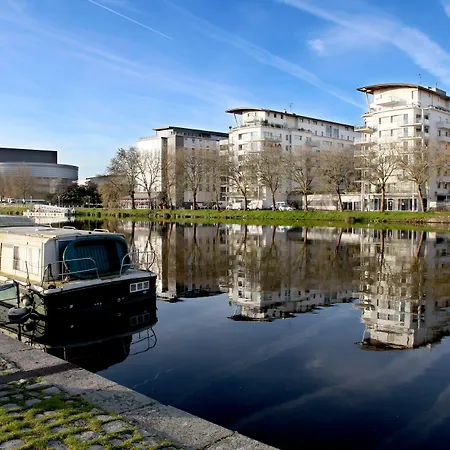 Mercure Centre Gare Otel 4*