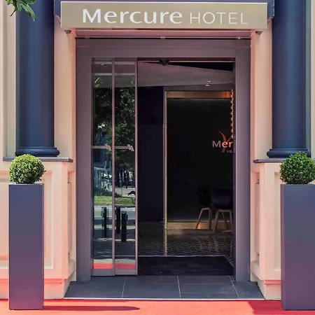 Mercure Centre Gare Hotel 4*