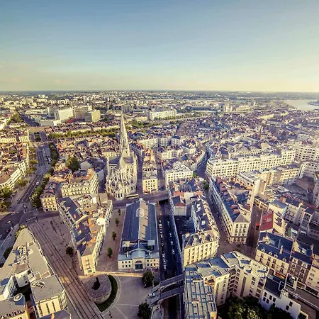 Mercure Centre Gare 4*