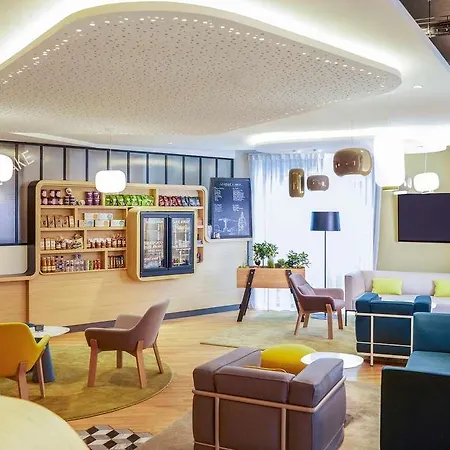 Mercure Centre Gare Hotell 4*