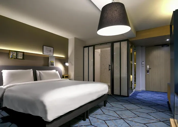 Hotel Mercure Centre Gare 4*