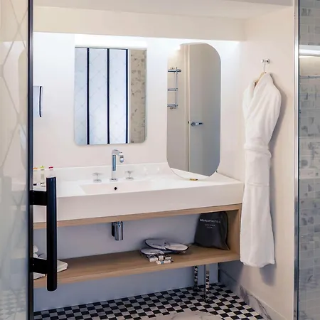 Mercure Centre Gare 4* Nantes
